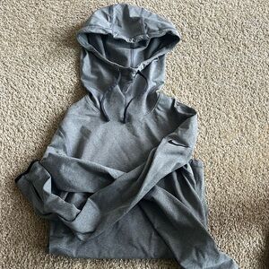 NIKE fleece lined running top. Dri-fit and super warm!